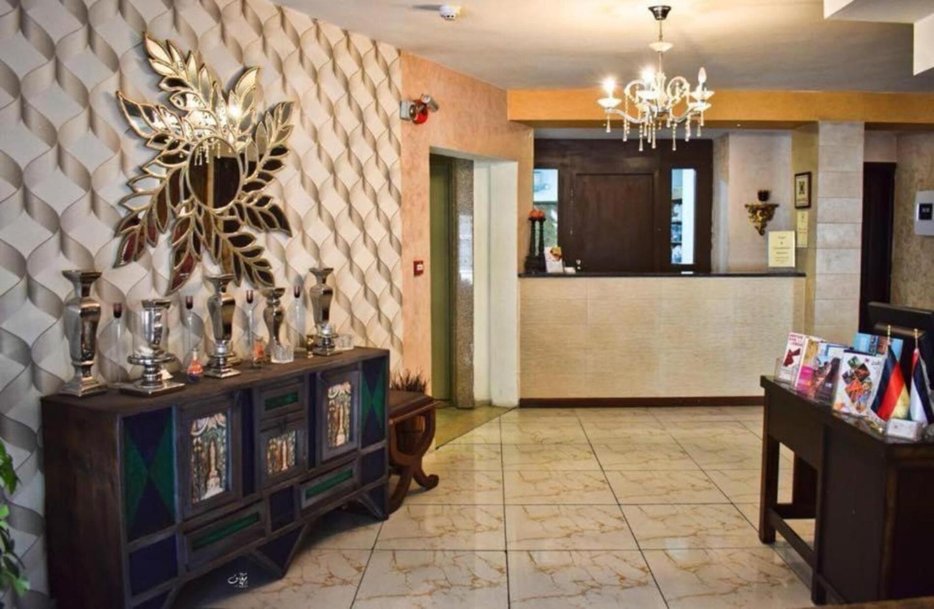 Rafi Hotel Аман Екстериор снимка