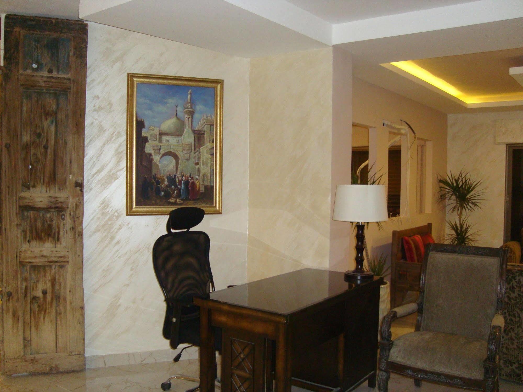 Rafi Hotel Аман Екстериор снимка